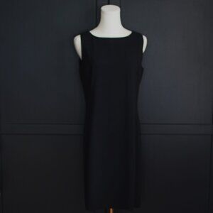 Nygard Collection | Vintage, Gorgeous, Classic Black Shift Dress